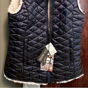Steve Madden reversible vest